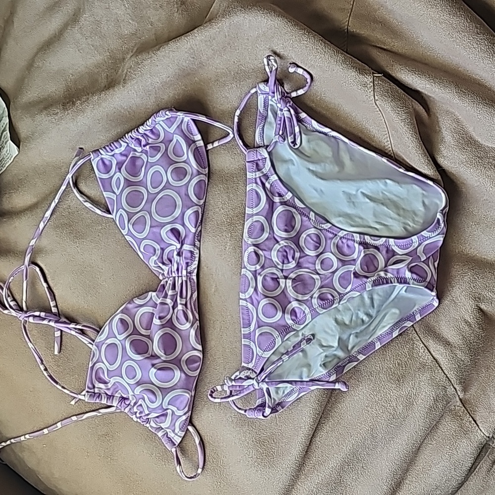 Lavender string bikini large top medium bottom